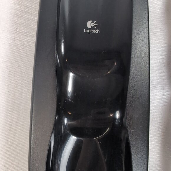 Logitech Harmony One Universal Remote Control Black Charger Base L-LW20 R1Y-17 - Picture 16 of 16